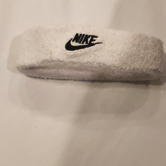 Nike Accessories - Vtg Nike Swoosh Terry Cloth White Headband